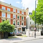Ivy Little Venice II Pro-Managed