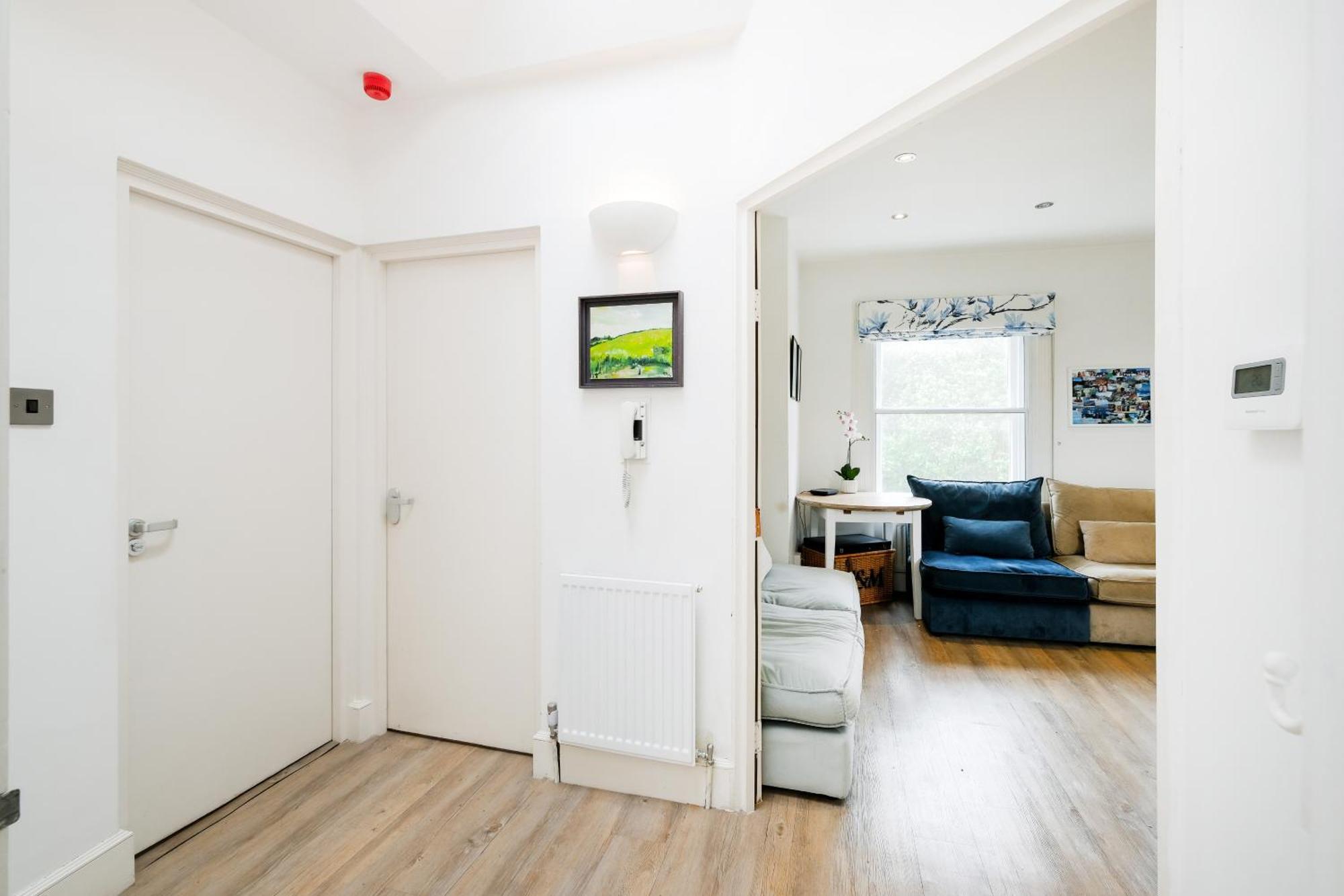 Ivy Little Venice Ii Pro-managed Apartment *